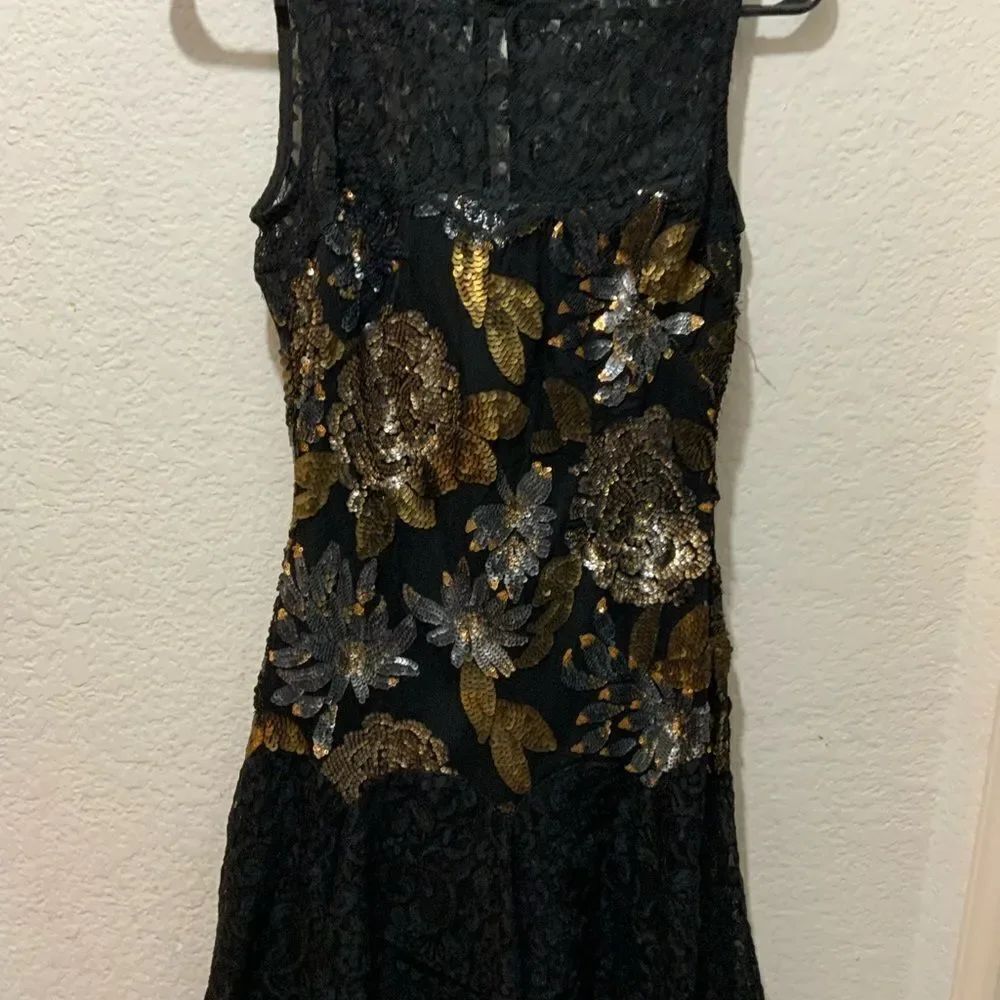 NWOT Nicole Miller Womens Brown  black Like To Party Dress sequin Size 0